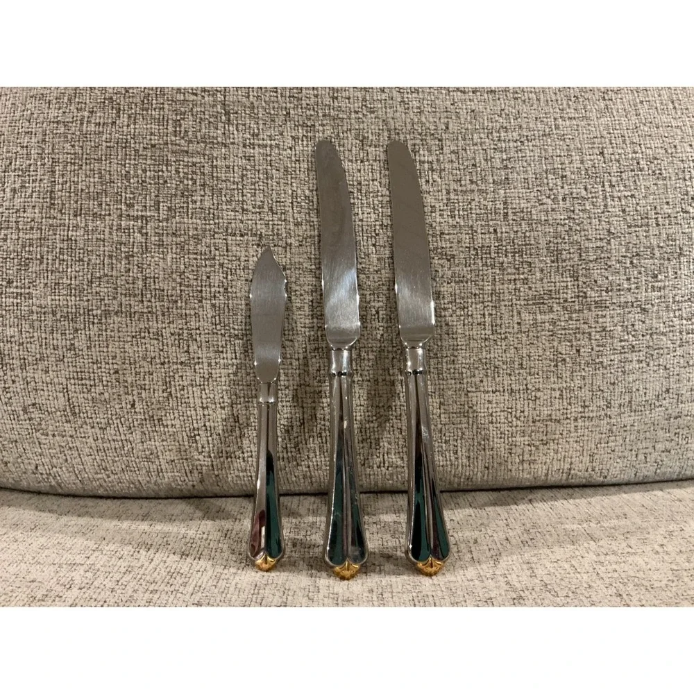 N/A elegant three